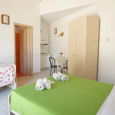Bed & Breakfast Il Giardino Del Tiglio Uggiano La Chiesa