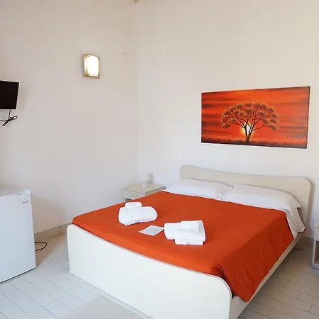 Bed & Breakfast Il Giardino Del Tiglio Uggiano La Chiesa