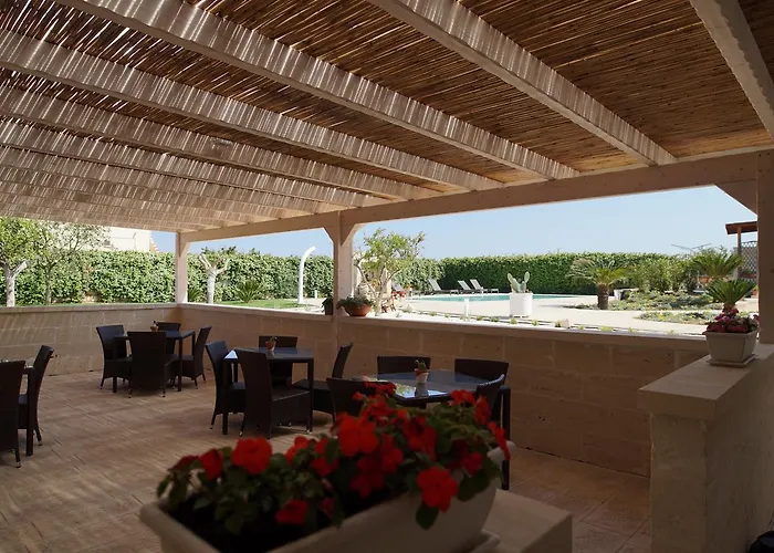 Il Giardino Del Tiglio Uggiano La Chiesa